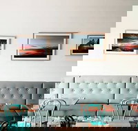 Doyle  Sons - Accommodation Kalgoorlie