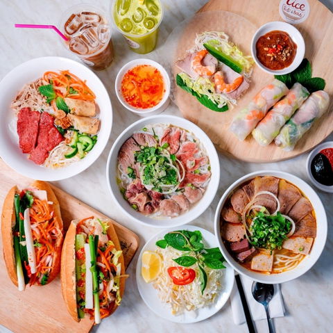 ACE - Vietnamese Rolls & Bowls - Accommodation Kalgoorlie 0