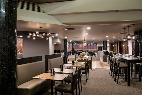 Saltbush Restaurant At DoubleTree By Hilton Alice Springs - Accommodation Kalgoorlie 0