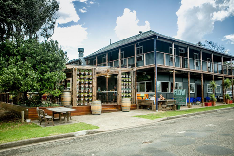 Flow Bar - Accommodation Kalgoorlie 0