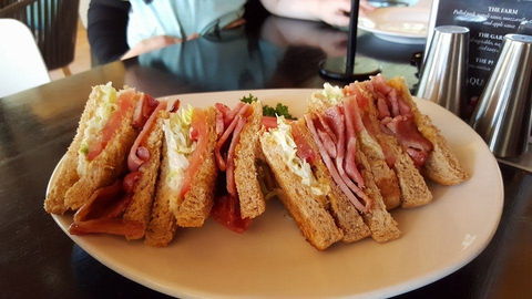 Flame Lounge & Dining - Accommodation Kalgoorlie 0
