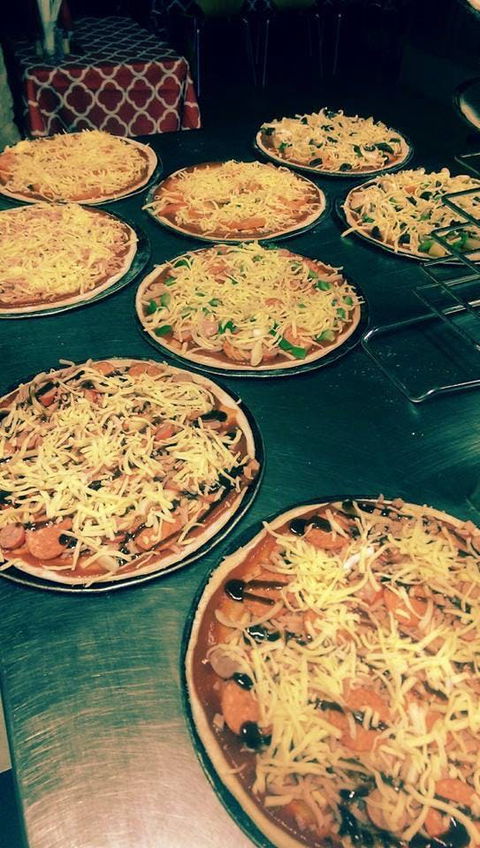 The Cave Woodfired Pizza Bar - Accommodation Kalgoorlie 0