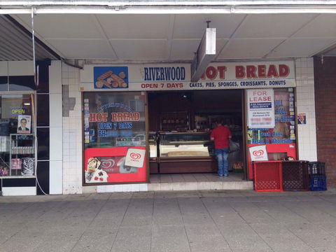 Riverwood Hot Bread - Accommodation Kalgoorlie 0