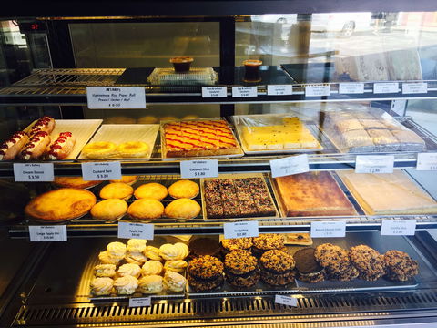 J W Bakery - Accommodation Kalgoorlie 0