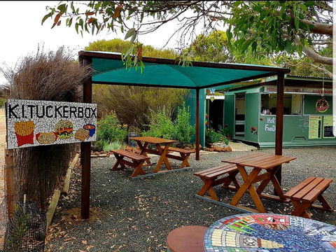 KI Tuckerbox - Accommodation Kalgoorlie 0