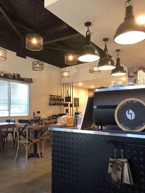 Electric Bean - Accommodation Kalgoorlie 0