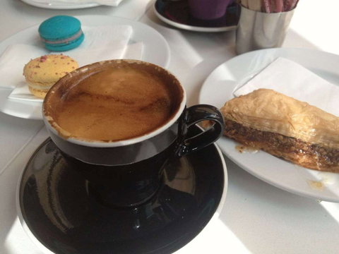 Strawberry Thief Patisserie - Accommodation Kalgoorlie 0