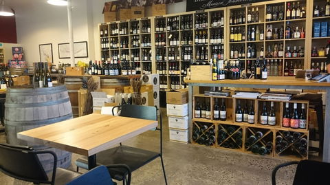 Barrique Wine Store - Accommodation Kalgoorlie 1