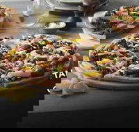 Crust - Eltham - Accommodation Kalgoorlie