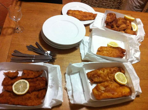 Hot Seafood & Grill Restaurant - Accommodation Kalgoorlie 0