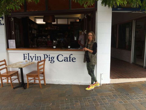 Flying Pig Cafe - Accommodation Kalgoorlie 0