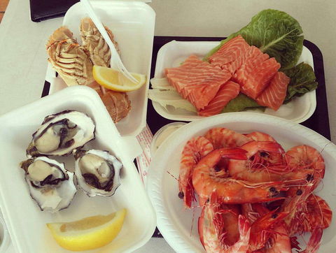 Fisheries On The Spit - Accommodation Kalgoorlie 0