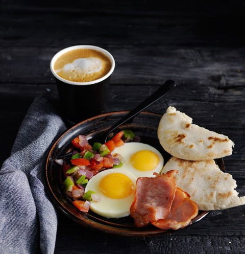 Oporto - Cranbourne - Accommodation Kalgoorlie 0