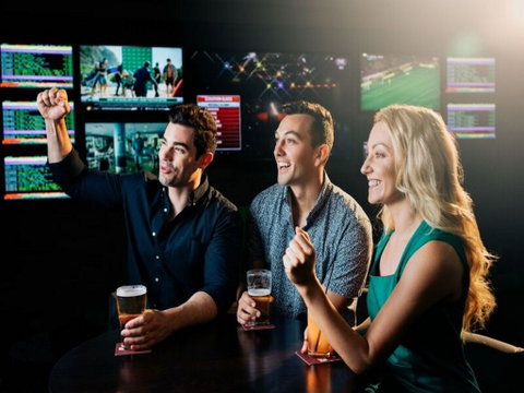 Steelers Leagues Club - Accommodation Kalgoorlie 1