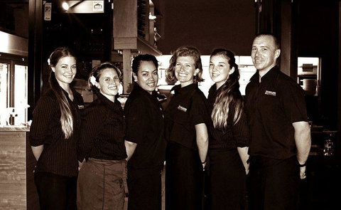 Wheelers Seafood Restaurant - Accommodation Kalgoorlie 9