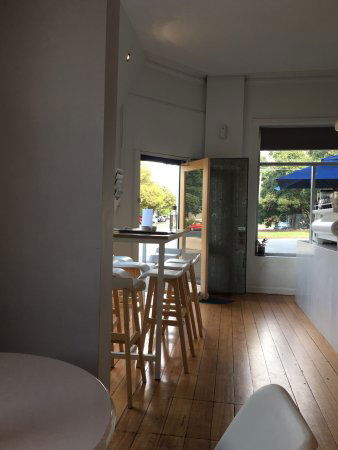 Aucuba Coffee Roasters - Accommodation Kalgoorlie 0