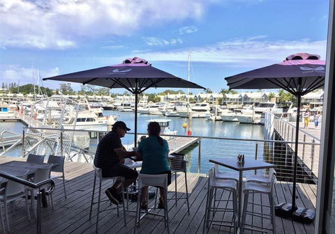 Anchor Buoy Cafe & Bar - Accommodation Kalgoorlie 11