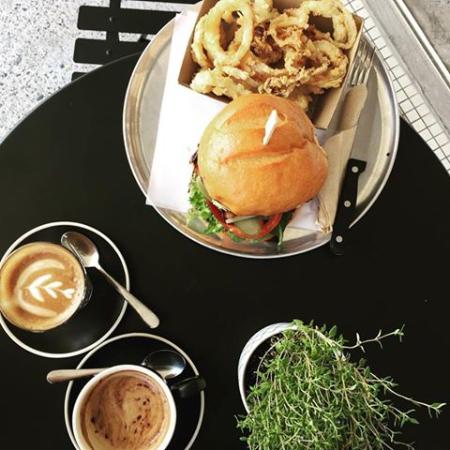 Cook & Co Eatery - Accommodation Kalgoorlie 0