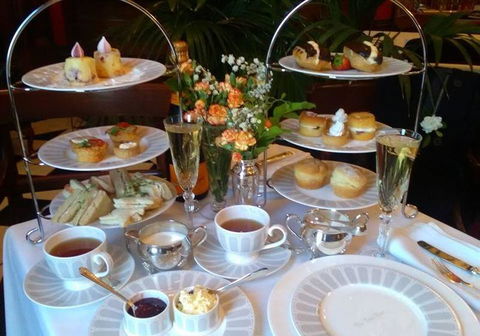 The Palm Court Tea Salon - Accommodation Kalgoorlie 17
