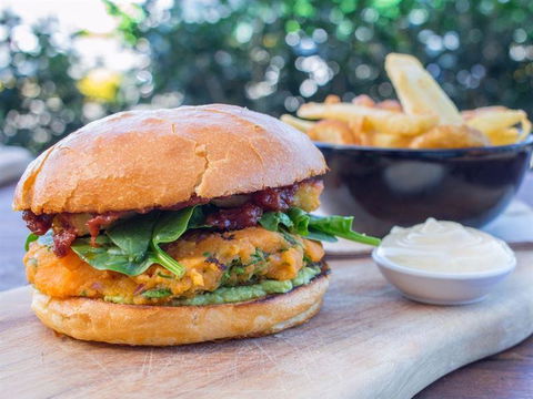 Gamble & Brown - Accommodation Kalgoorlie 13