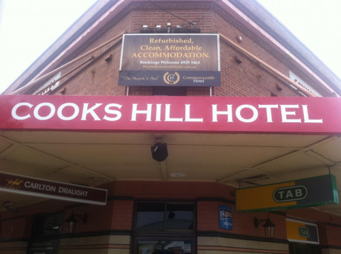 Commonwealth Hotel - Accommodation Kalgoorlie 2