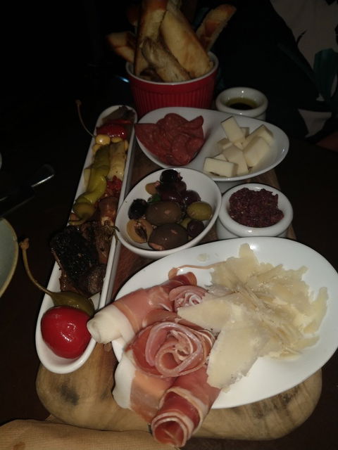 All’ Antica Italian Restaurant - Accommodation Kalgoorlie 3