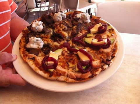 Zachary’s Gourmet Pizza Bar - Accommodation Kalgoorlie 0