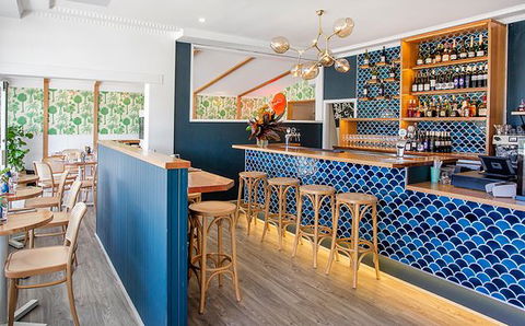 South Sailor Thirroul - Accommodation Kalgoorlie 0