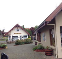 Alpenrose Lakeside Bistro  Bar - Accommodation Kalgoorlie