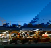 The Bridport Bunker Club - Accommodation Kalgoorlie