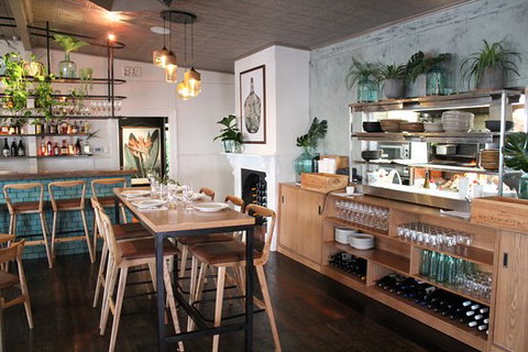 Cook & Mason - Accommodation Kalgoorlie 0