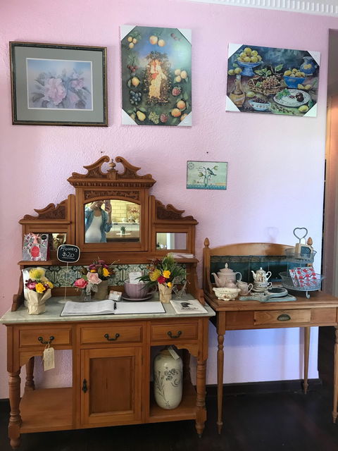 Cottage Tea Rooms - Accommodation Kalgoorlie 4