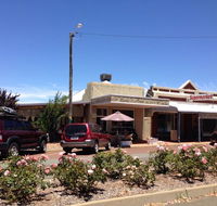 Plum Tree and Ivy - Accommodation Kalgoorlie