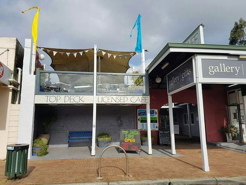 Top Deck Cafe - Accommodation Kalgoorlie 0