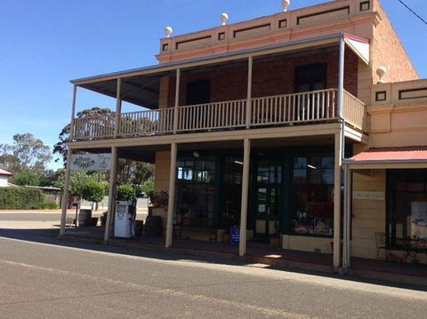 Henry Jones Winery & Cafe - Accommodation Kalgoorlie 0