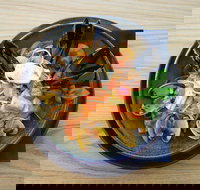 Sneaky's Restaurant - Accommodation Kalgoorlie