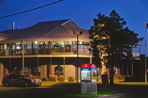 St Kilda Beach Hotel - Accommodation Kalgoorlie 0