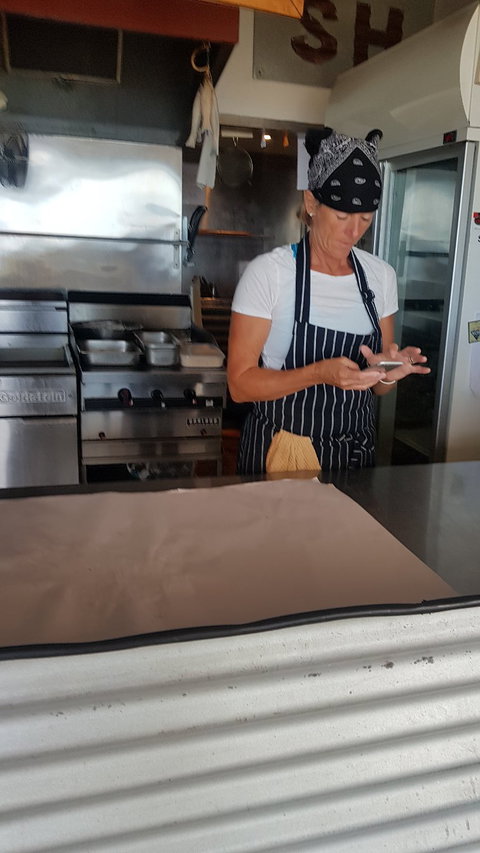 Fish - Accommodation Kalgoorlie 1