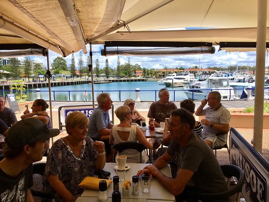 Cleveland QLD Accommodation Kalgoorlie