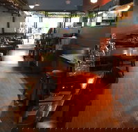 Zinc Cafe  Restaurant - Accommodation Kalgoorlie