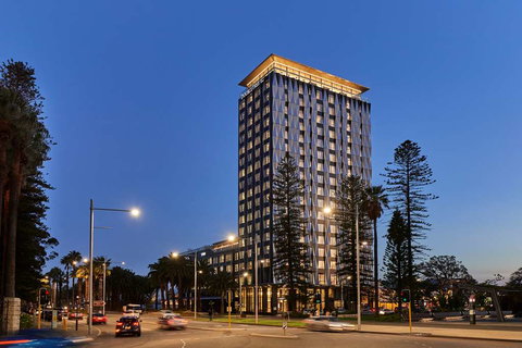 DoubleTree by Hilton Perth Waterfront - Accommodation Kalgoorlie 1