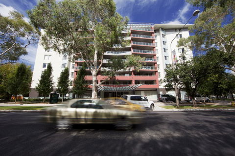 Pacific Suites Canberra - Accommodation Kalgoorlie 0