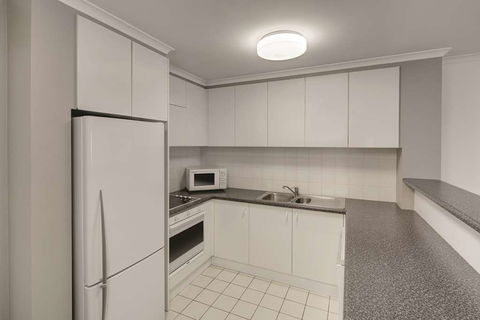 Adina Serviced Apartments James Court - Accommodation Kalgoorlie 7