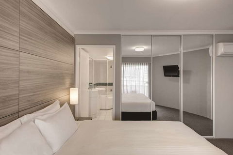 Adina Serviced Apartments James Court - Accommodation Kalgoorlie 10