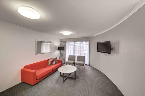 Adina Serviced Apartments James Court - Accommodation Kalgoorlie 12