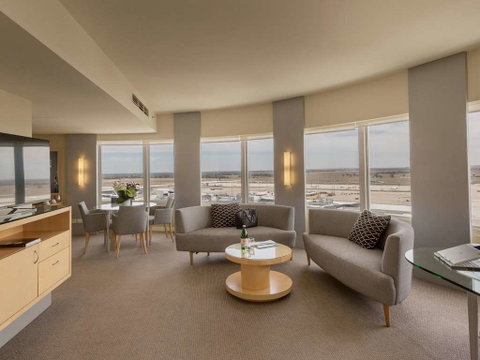 PARKROYAL Melbourne Airport - Accommodation Kalgoorlie 13