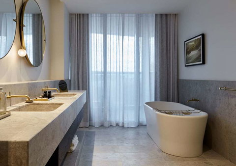 Eos by SkyCity - Accommodation Kalgoorlie 3