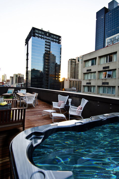 Ovolo Laneways - Accommodation Kalgoorlie 4