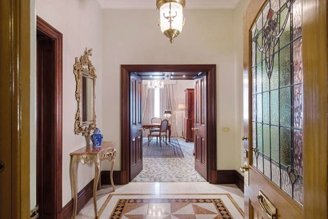 The Hotel Windsor - Accommodation Kalgoorlie 1