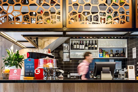 Brady Hotel Central Melbourne - Accommodation Kalgoorlie 8